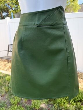Solado Green Faux Leather Mini Skirt High Waist A-Line Edgy Size S